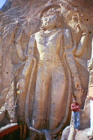 Bamiyan-buddha-mulbek1