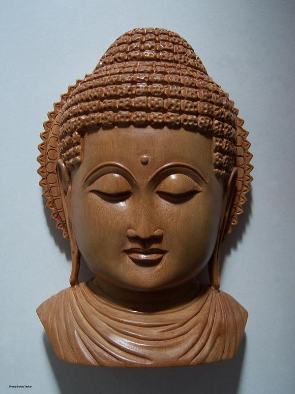 sandalwood-buddha-