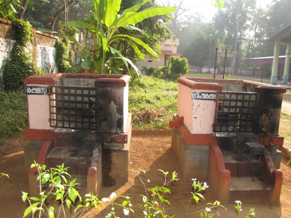 Rakshas_&_Brahmarakshas_idol_in_Veroor_Sri_Dharmashastha_Temple