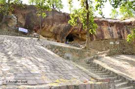 cave ramgarh