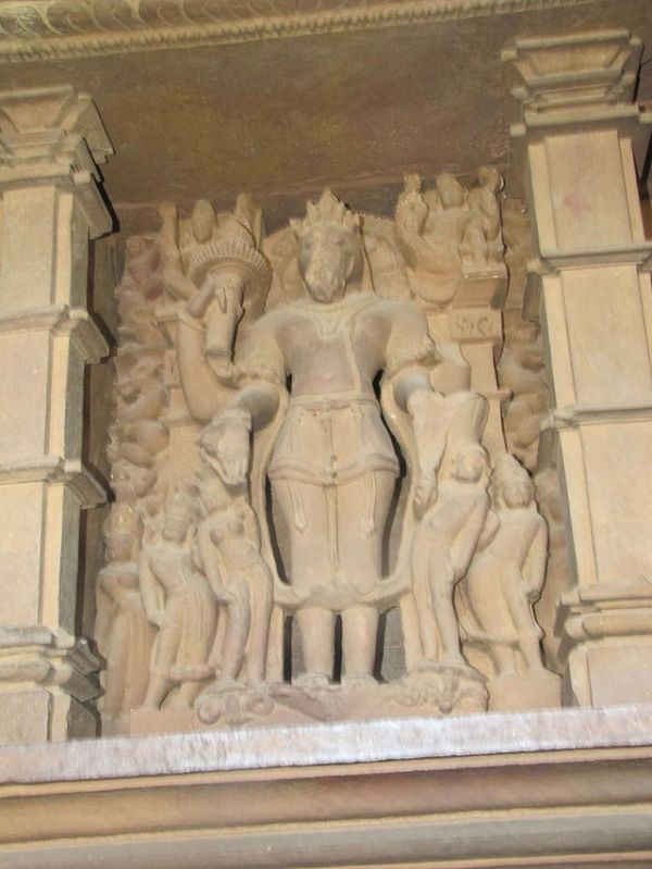 Khajuraho_India,_Lakshman_Temple,_Sculpture_12