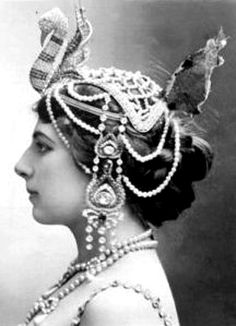 mata hari executed in 1917