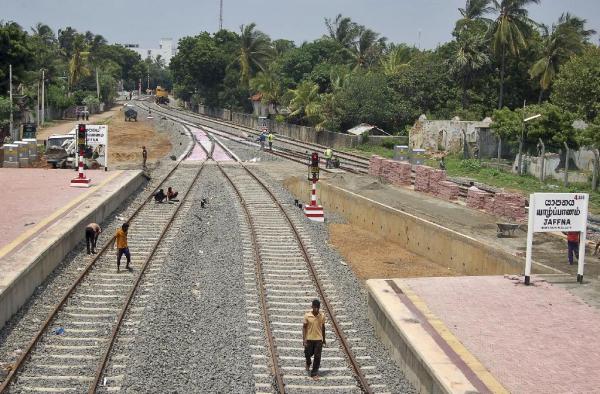 Sri Lanka Train to Jaffna