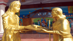 Adhiyamaan and Avvaiyar