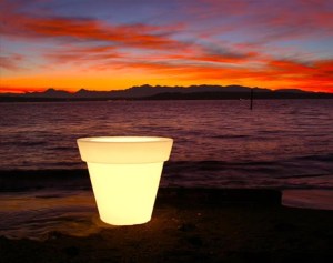 led-outdoor-planter-light