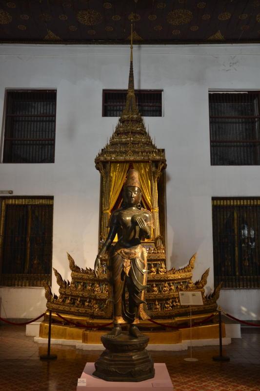 lakshmi in thai exhibition