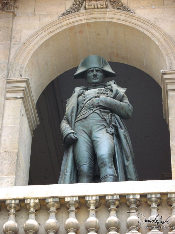 napoleon_statue_inside_les_invalides_2_1600