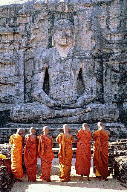 HUGE BUDDHA