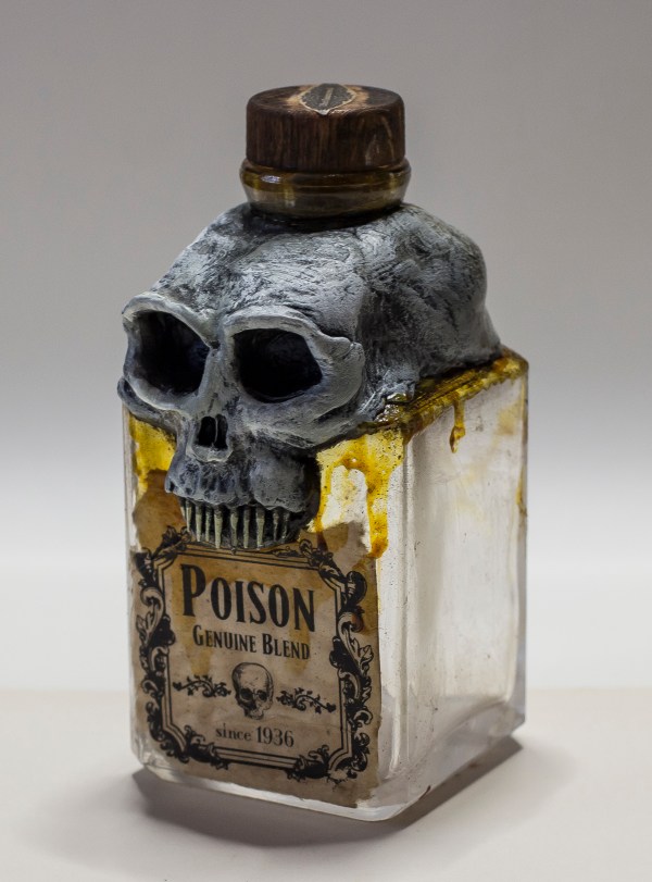 skull_poison_bottle_