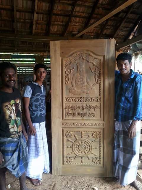 valluvar door