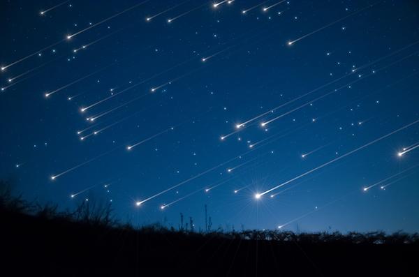 meteor_shower-shooting_stars-istock_81472339